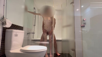 超正脸美女爱在浴室偷偷干