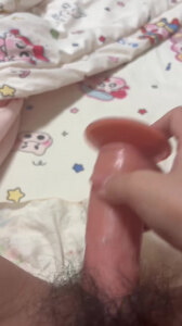 soul上认识的妹子发来她的自慰小视频