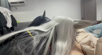 我女朋友喊她好姐妹一起来帮我玩cosplay口活