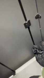 商场里给她口到射了满满一嘴