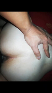 哥们他媳妇自己录的私房小视频