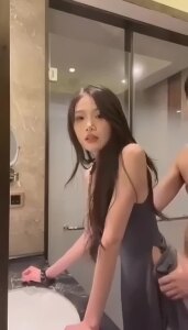 美女房产中介为卖房主动约业主啪啪，这销售给我来一个(电报已)