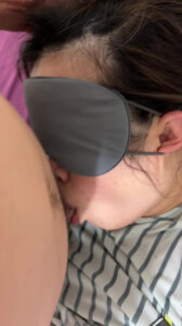 深喉口爆全吞骚母狗